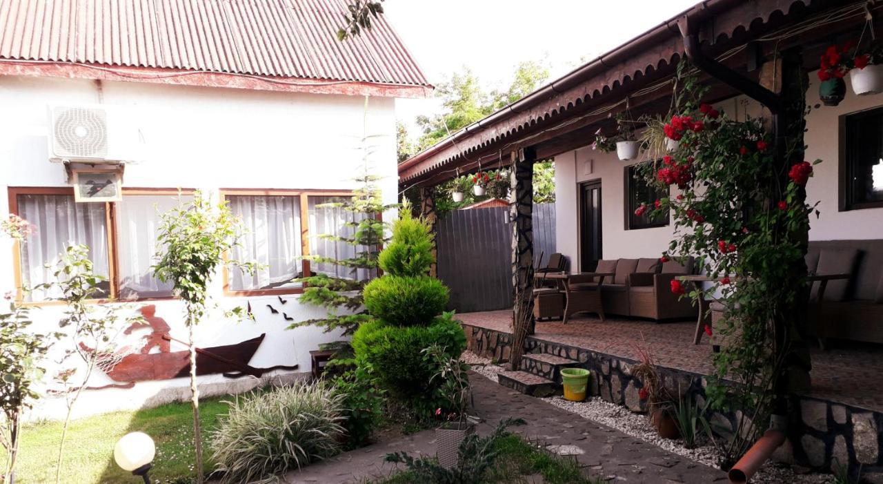 منزل الضيف موريغيول  في Casa Chitu المظهر الخارجي الصورة